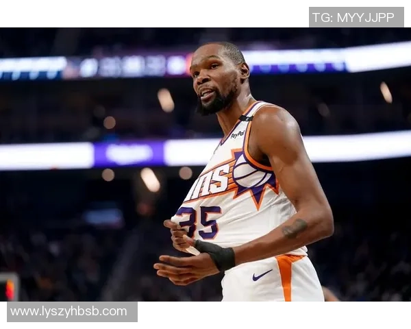 凯文杜兰特带领球队再创辉煌展现超凡领袖风采与无敌得分能力