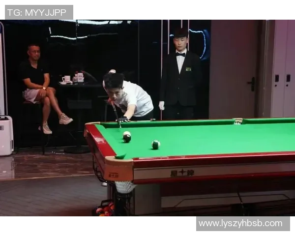 台球技艺与策略的完美结合探索 让你成为桌上冠军的秘诀